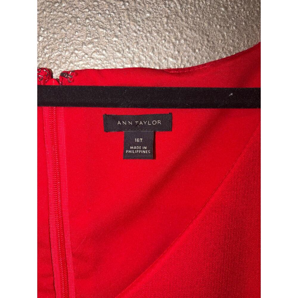Ann Taylor Red V Neck Dress Side Pockets Women’s 16T Preppy Professional - Picture 7 of 9